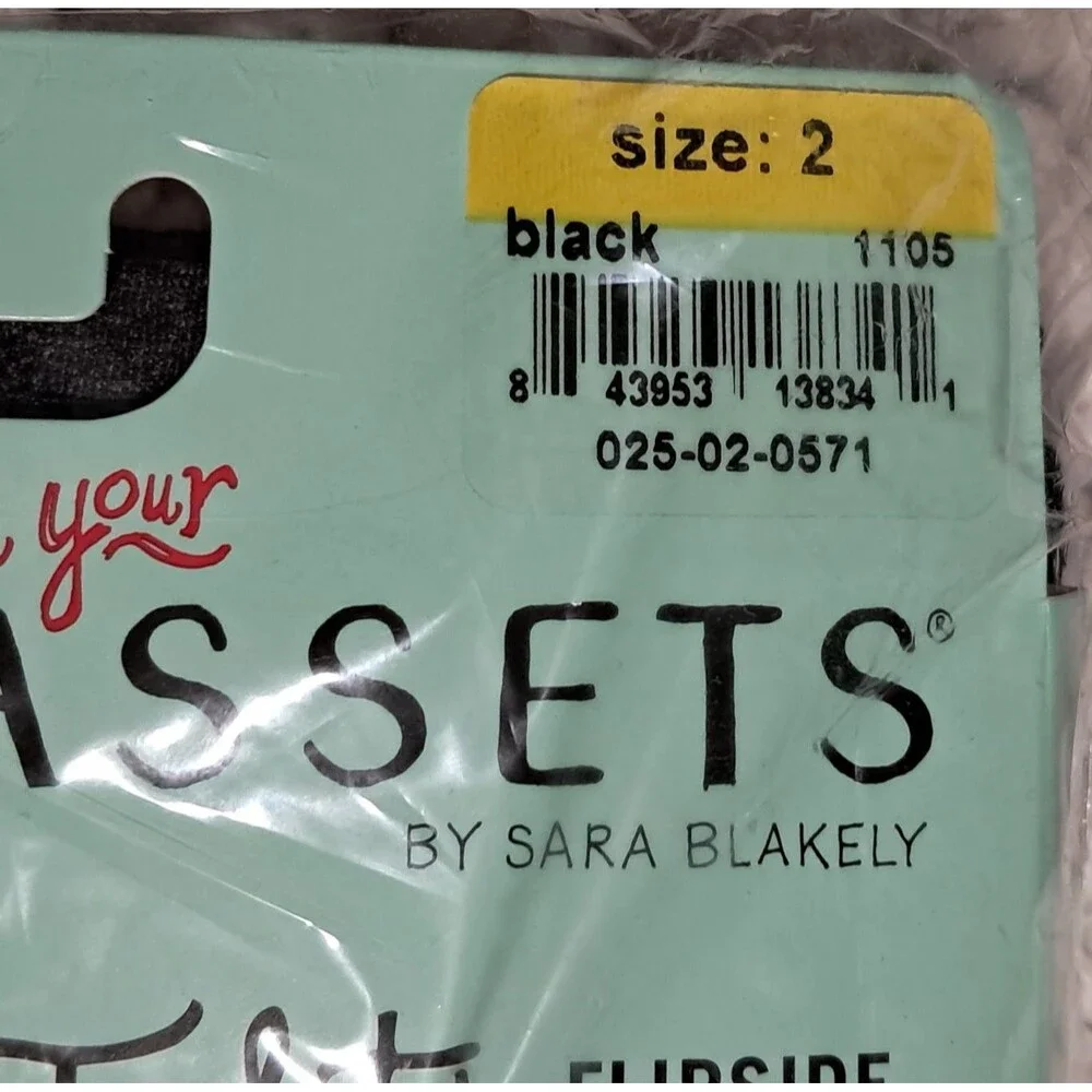Assets by SPANX Size 2 Black Tights Flipside Diamond Reversible Shaping NEW
